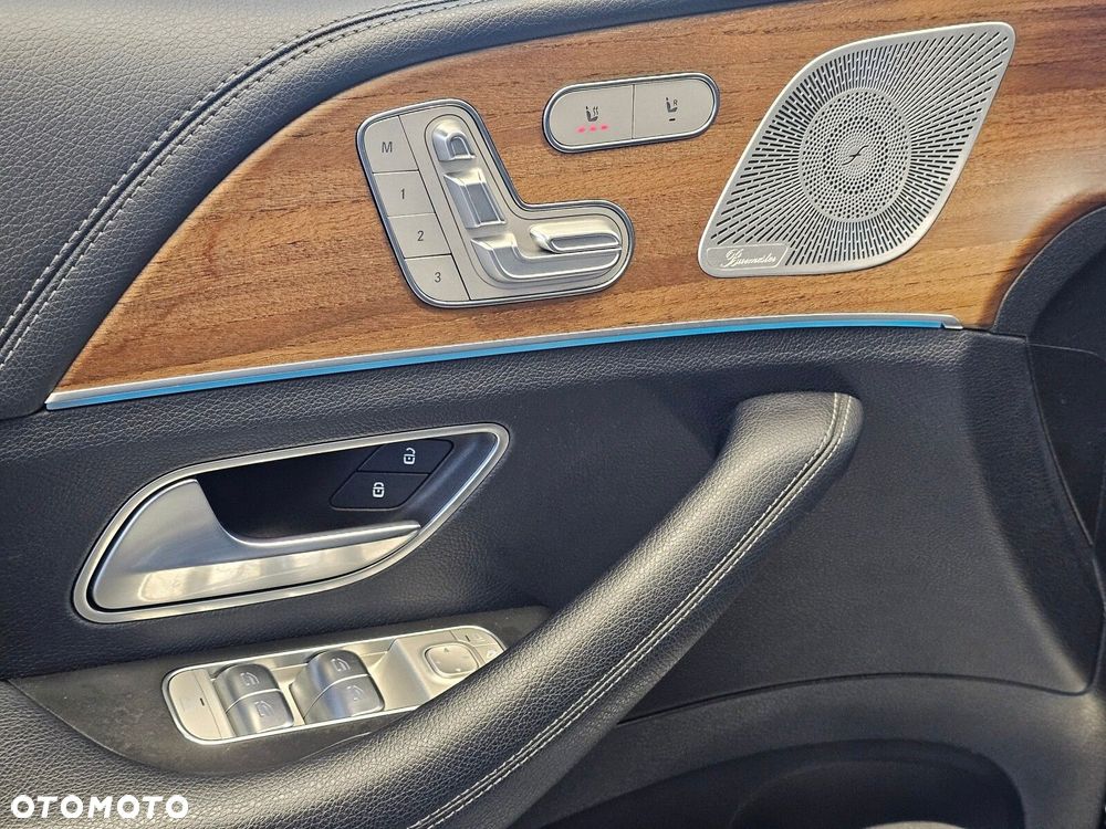 Mercedes-Benz GLE - 26