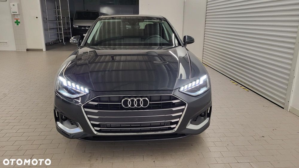 Audi A4 Limousine - 2