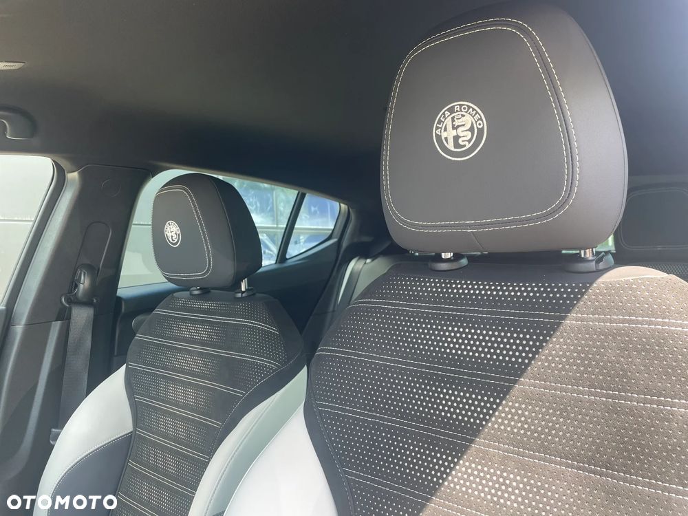 Alfa Romeo Tonale 1.6 JTD Sport Speciale DCT - 10