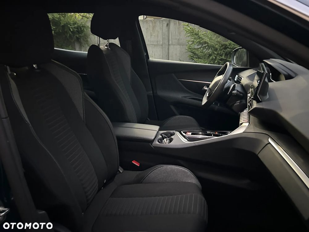Peugeot 3008 1.6 PureTech Hybrid PHEV Active Pack S&S EAT8 - 28