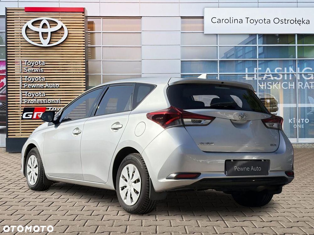 Toyota Auris 1.33 VVT-i Active - 7