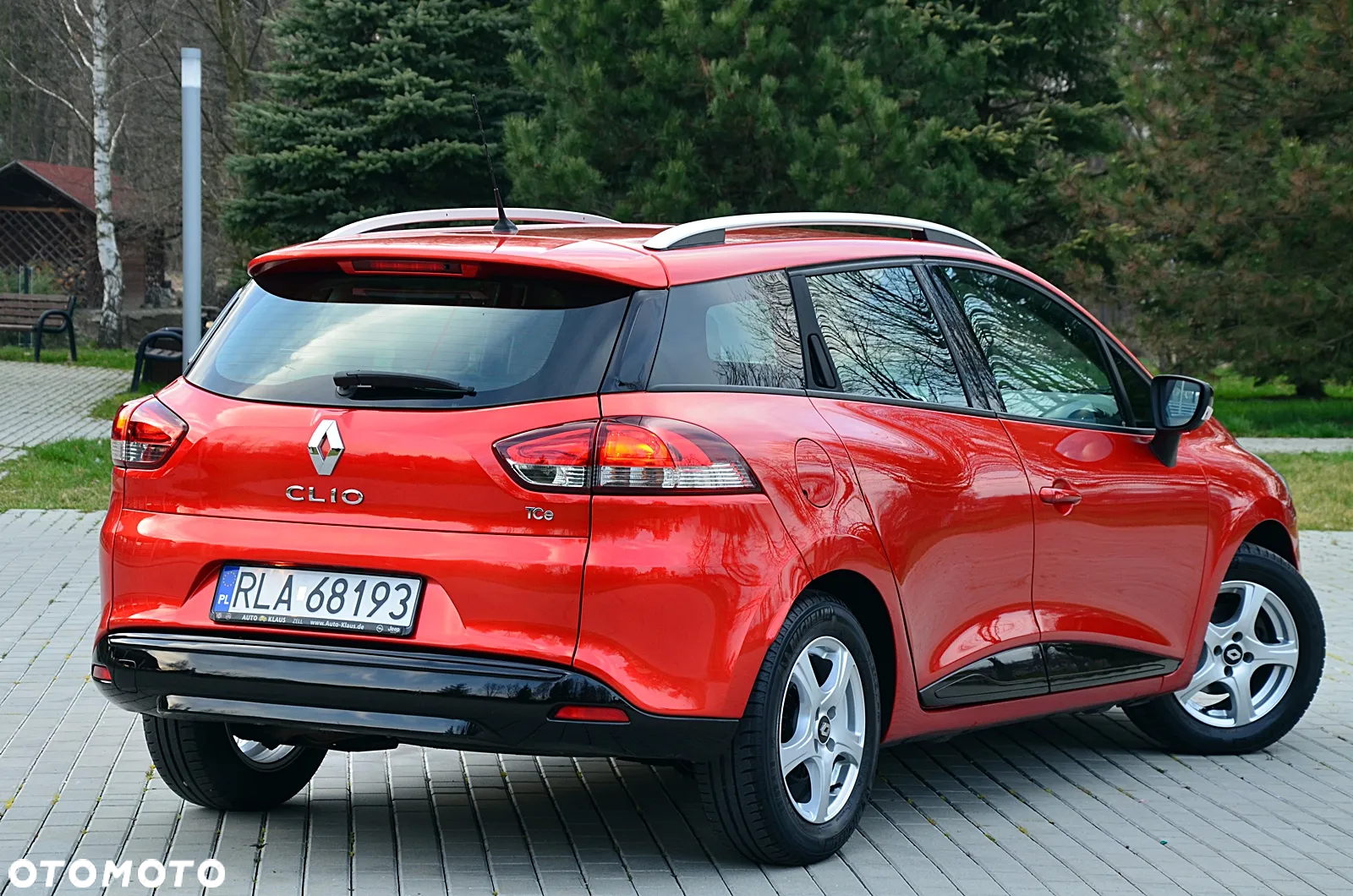 Renault Clio - 2