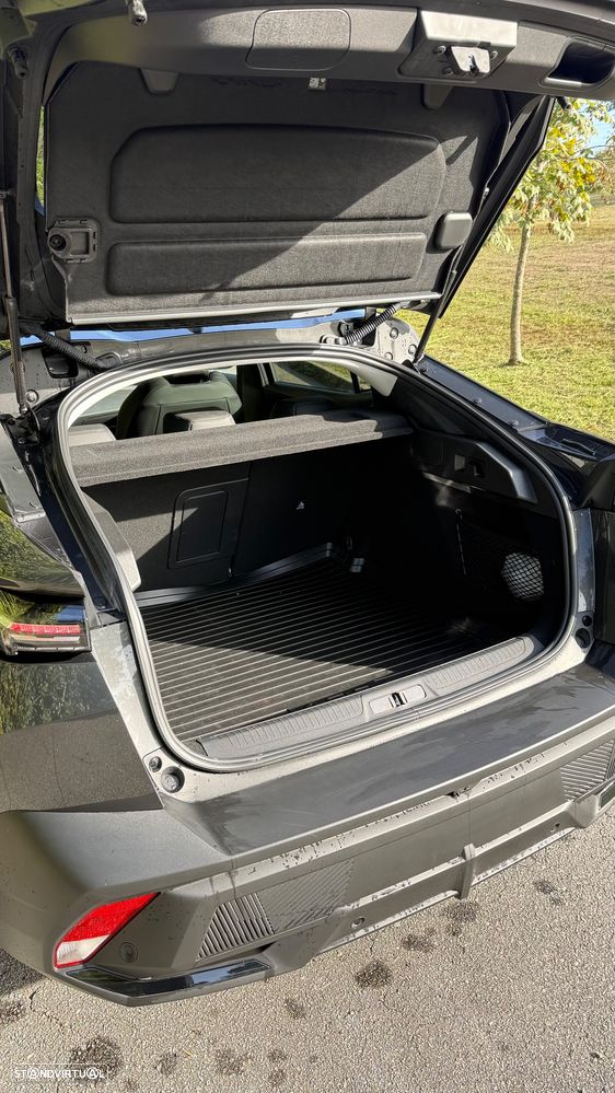 Peugeot 408 - 26
