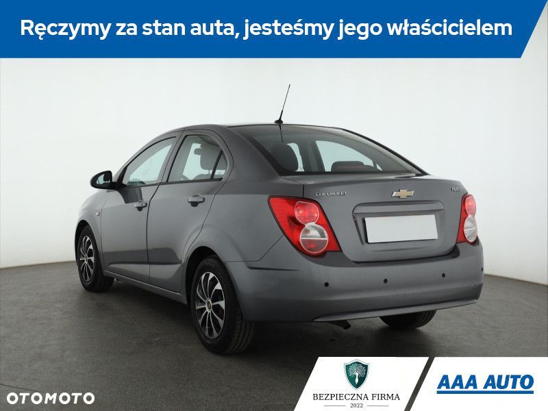 Chevrolet Aveo - 6