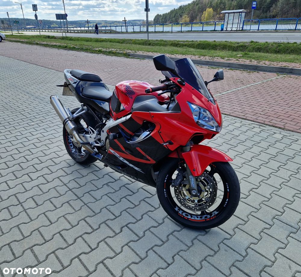 Honda CBR - 2