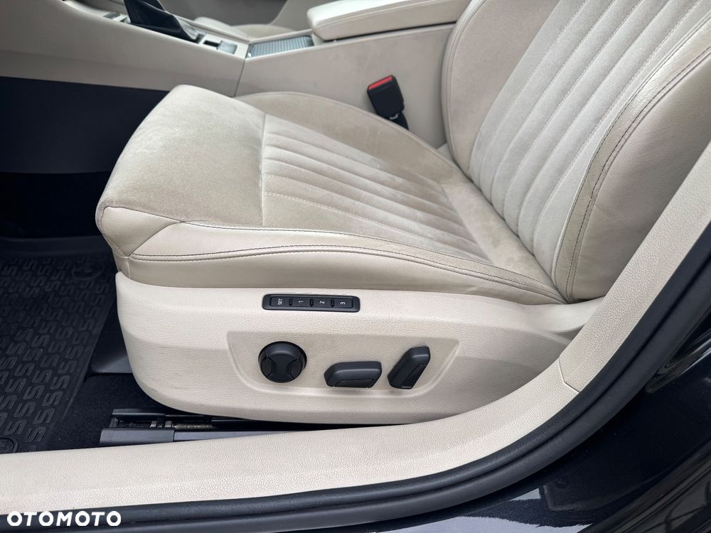 Skoda Superb 2.0 TSI 4x4 Style DSG - 25