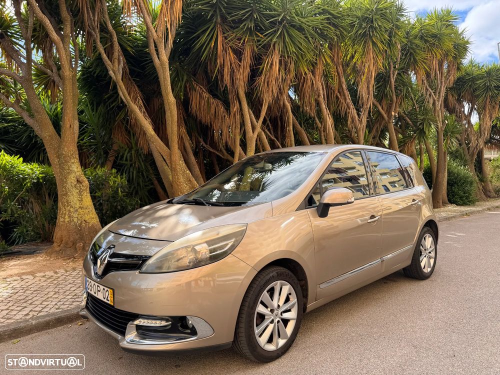 Renault Scénic - 1