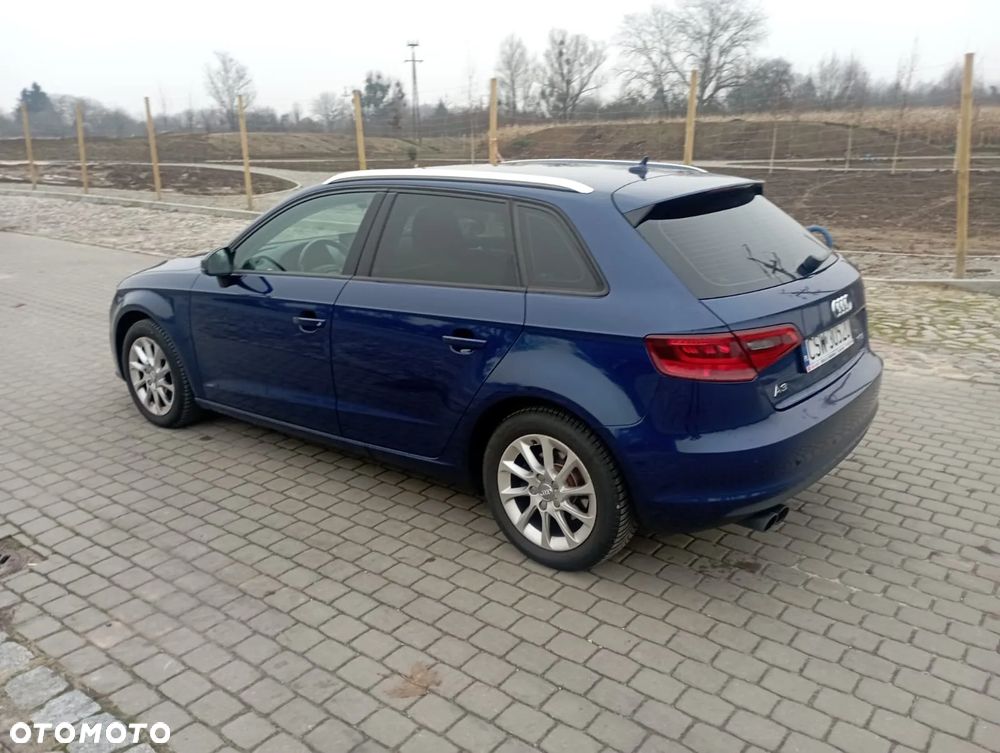 Audi A3 Sportback 1.4 TFSI Ambition - 11