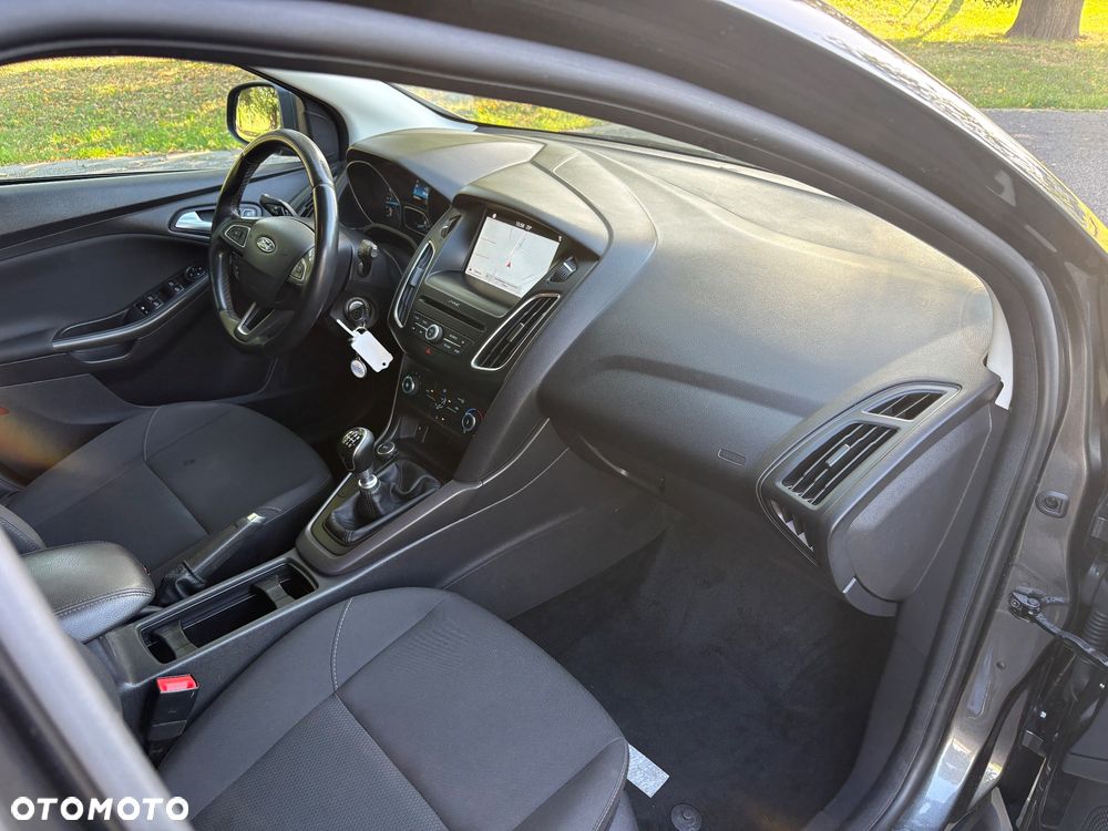 Ford Focus 1.5 EcoBlue Start-Stopp-System ACTIVE STYLE - 25