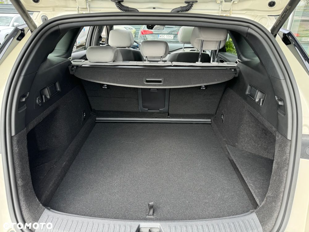 BYD Seal 6 - 12