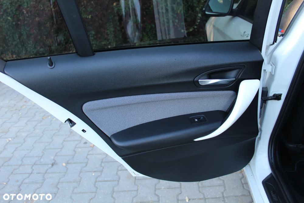 BMW Seria 1 116i Urban Line - 17