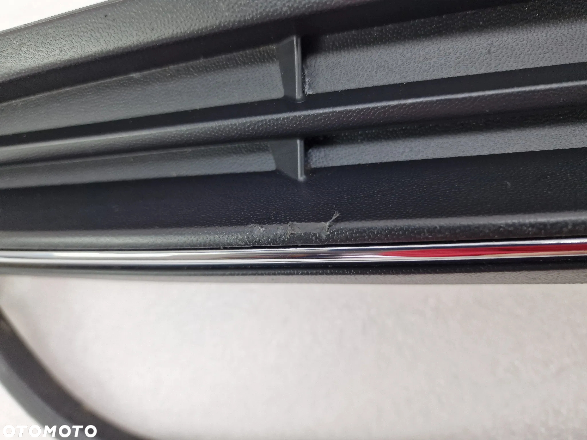 VW POLO 6C0 LIFT 13- LEWA KRATKA BOCZNA ZDERZAKA PRZEDNIEGO PRZÓD , 6C0853665K , NR AUKCJI E/78 - 18