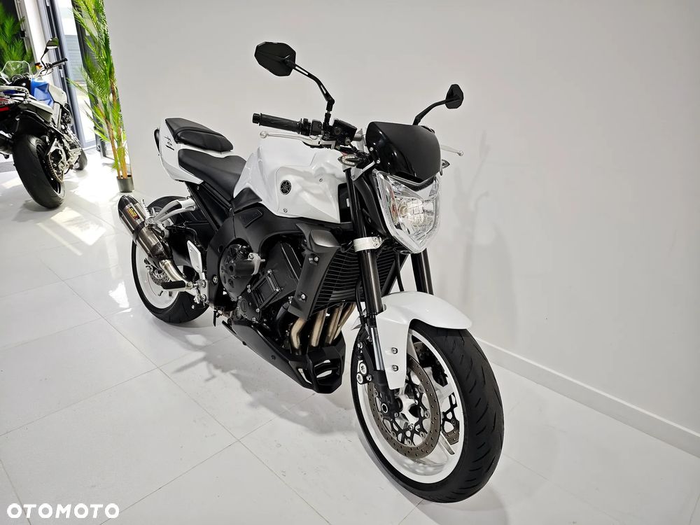 Yamaha FZ - 6