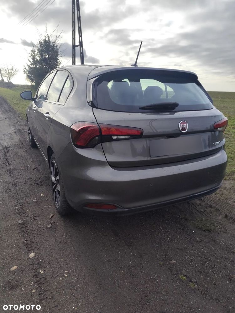 Fiat Tipo 1.4 T-Jet 16v S-Design - 4