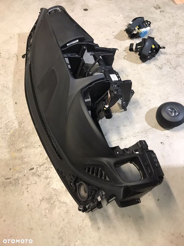 DESKA ROZDZIELCZA konsola kokpit pulpit poduszki airbag pasy KOMPLET ORYGINALNY Mazda 6 - 6