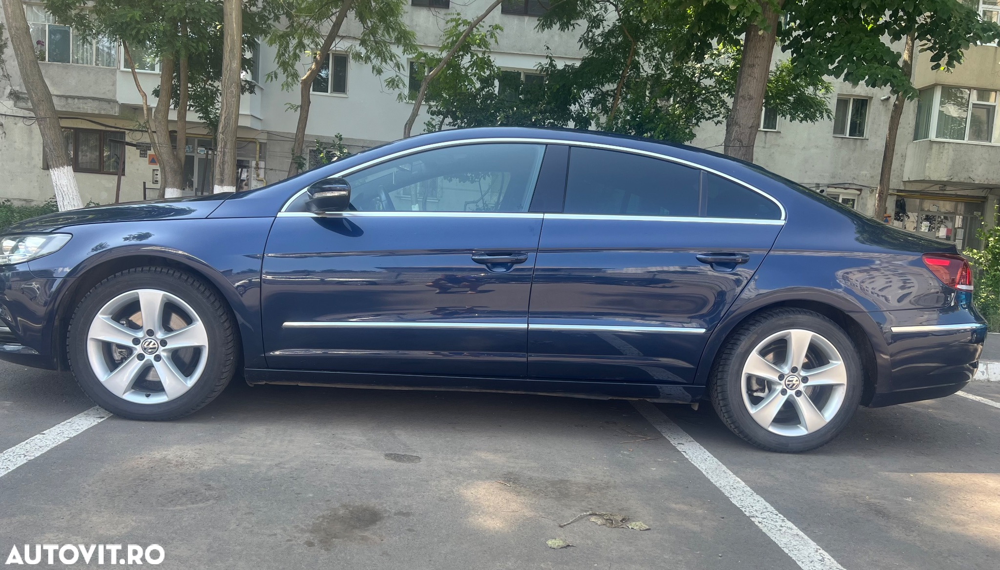 Volkswagen Passat CC 2.0 TDI DSG 4Motion BMT - 9