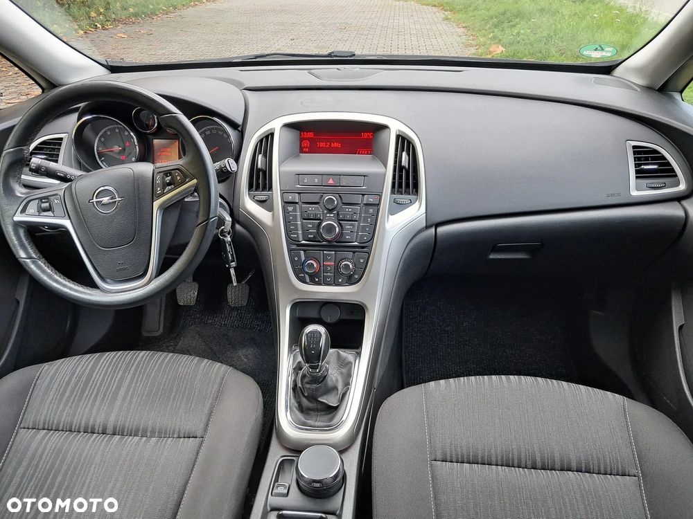 Opel Astra 1.6 Edition - 10