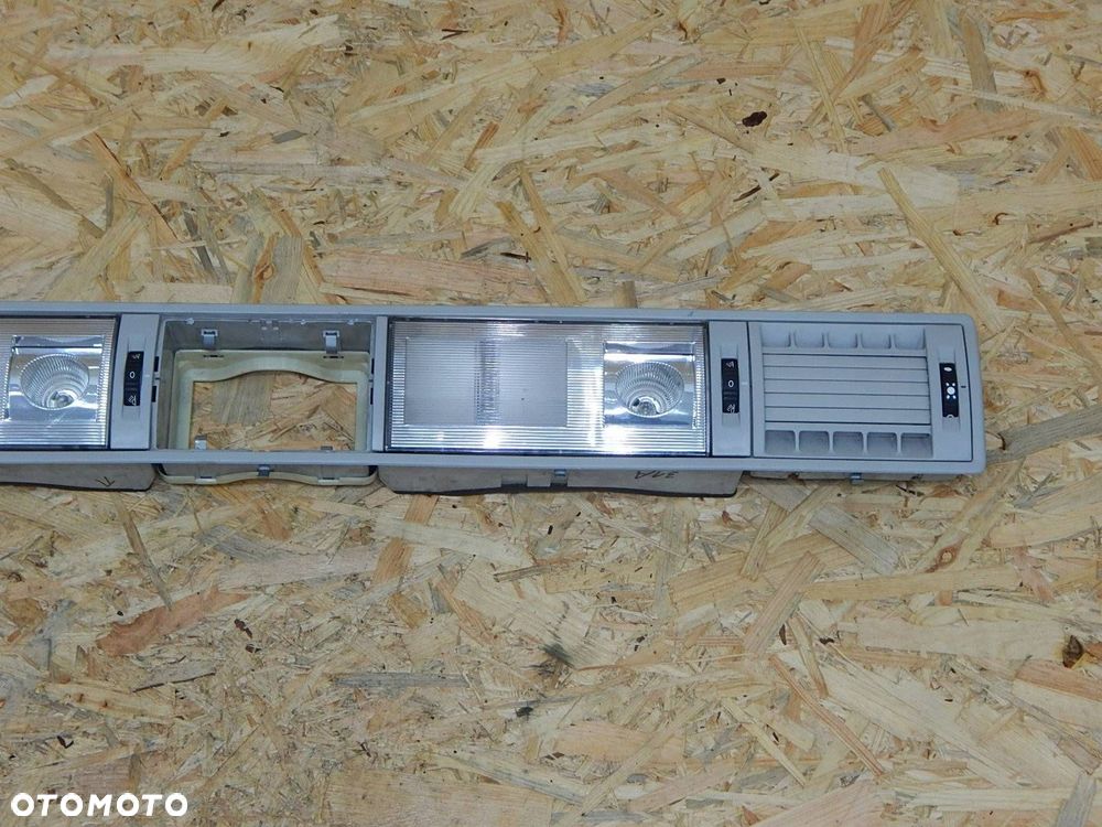 vw t5 multivan kratka nawiewu podsufitki mocowanie lampka listwa - 3