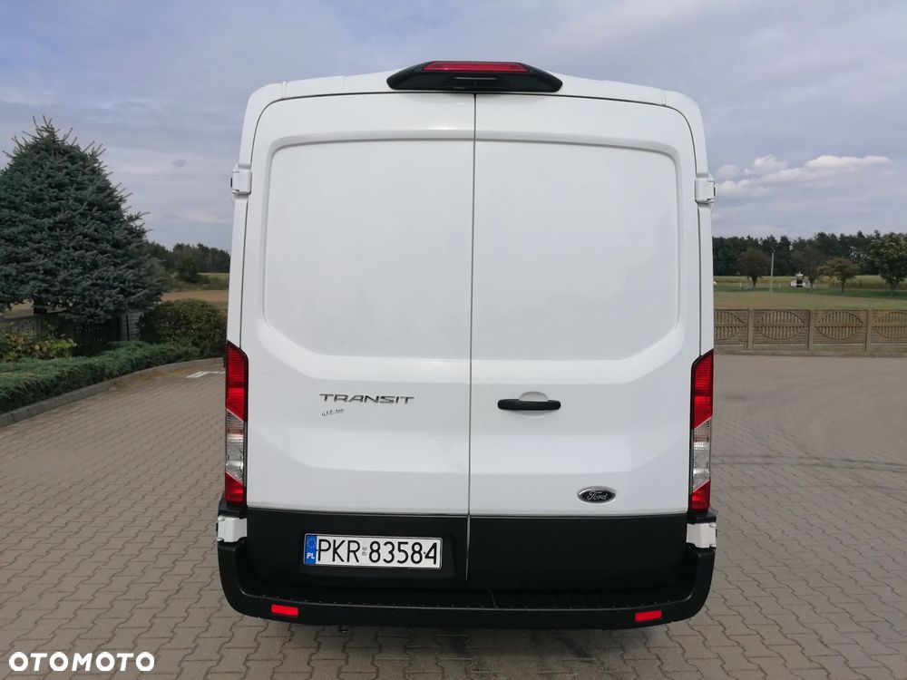 Ford Transit - 12