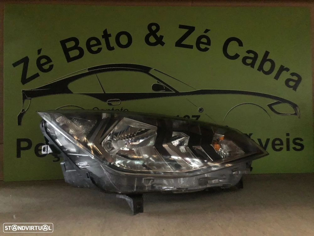 SEAT IBIZA V / ARONA FAROL DIREITO - FF668 - 1