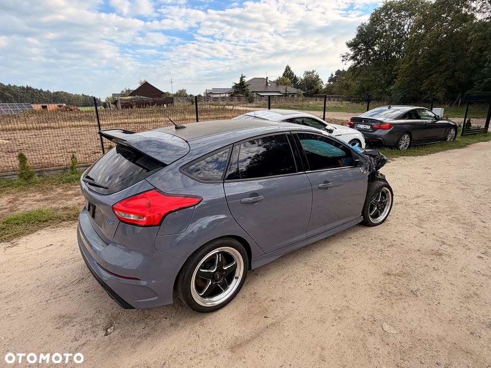 Ford Focus 2.3 EcoBoost S&S Allrad RS - 13