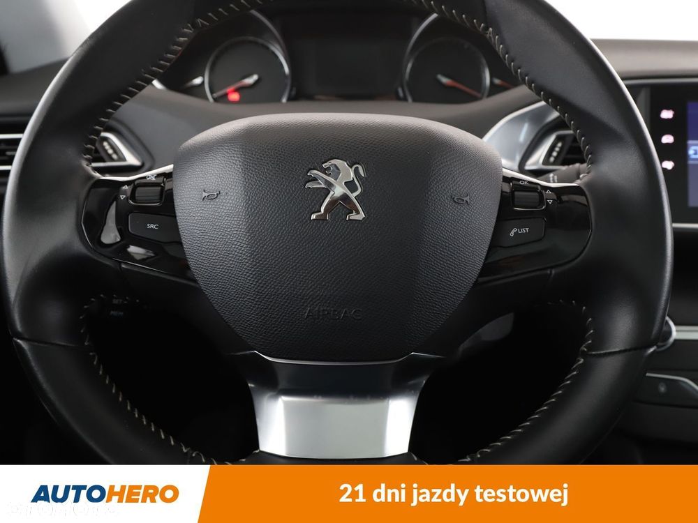 Peugeot 308 2.0 BlueHDi Allure S&S - 18