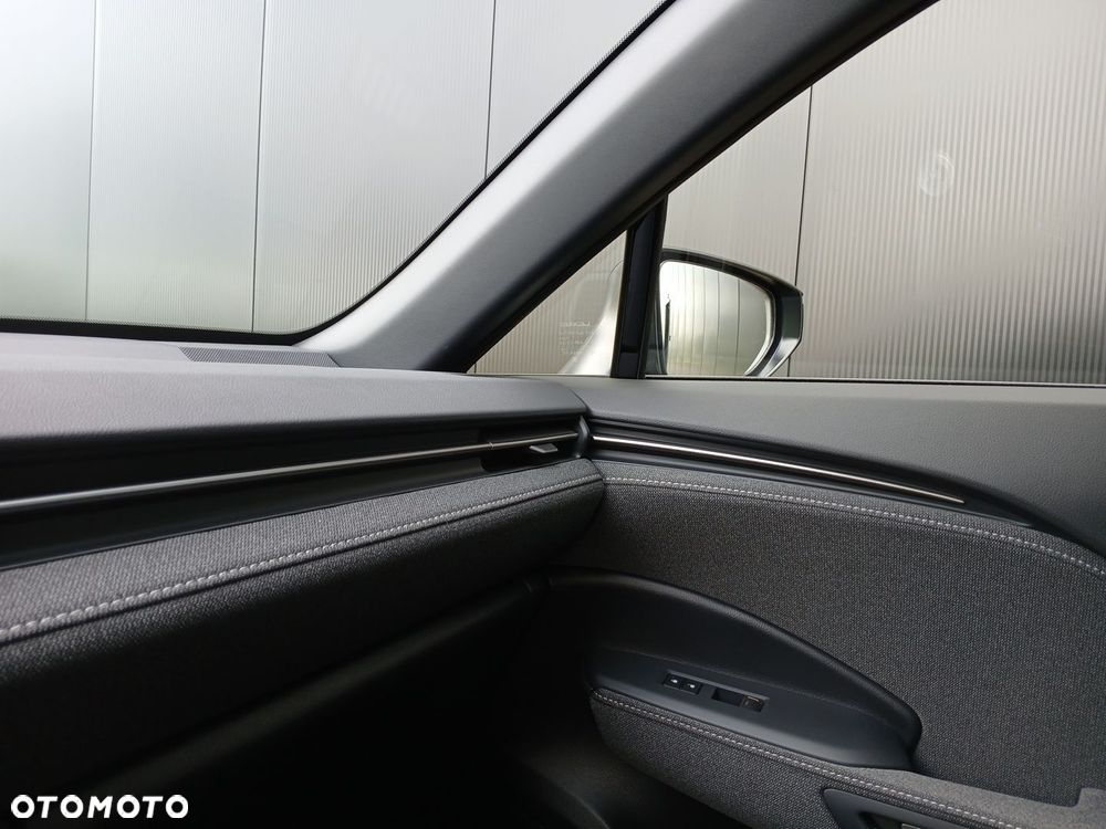 Lexus LBX 1.5 Hybrid - 24