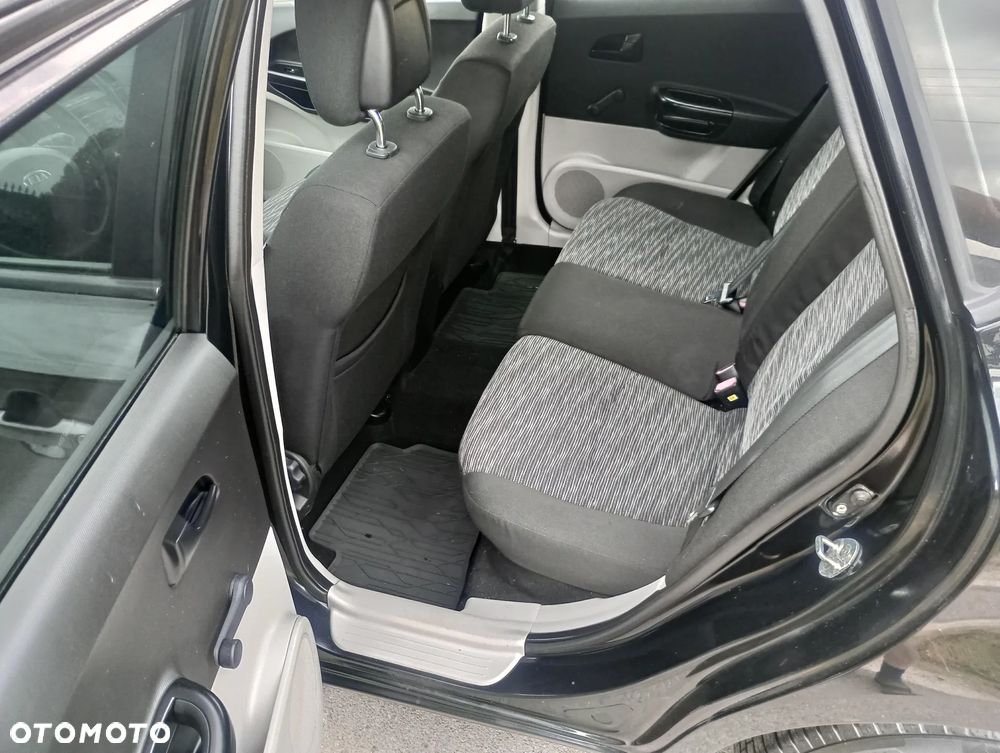 Kia Ceed 1.4 CVVT Attract - 7