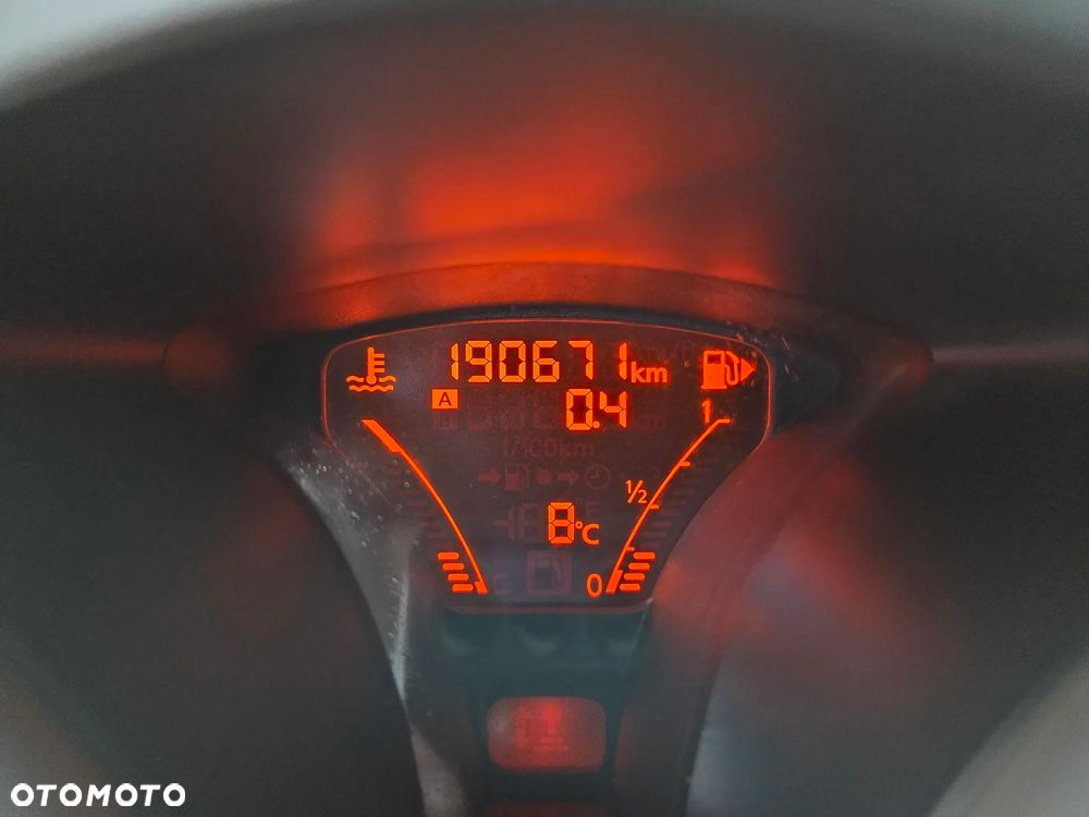 Nissan Juke 1.5 dCi Acenta - 25