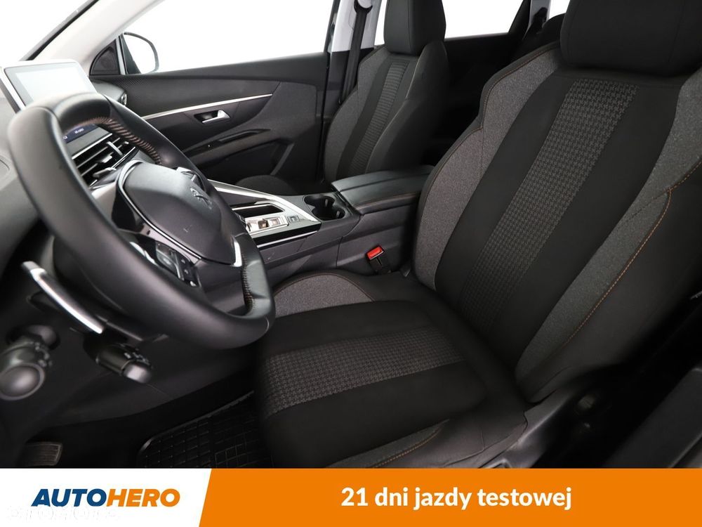 Peugeot 5008 - 10