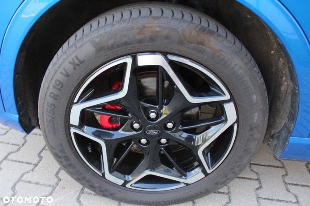 Ford Kuga 2.5 Duratec PHEV ST-LINE X - 2