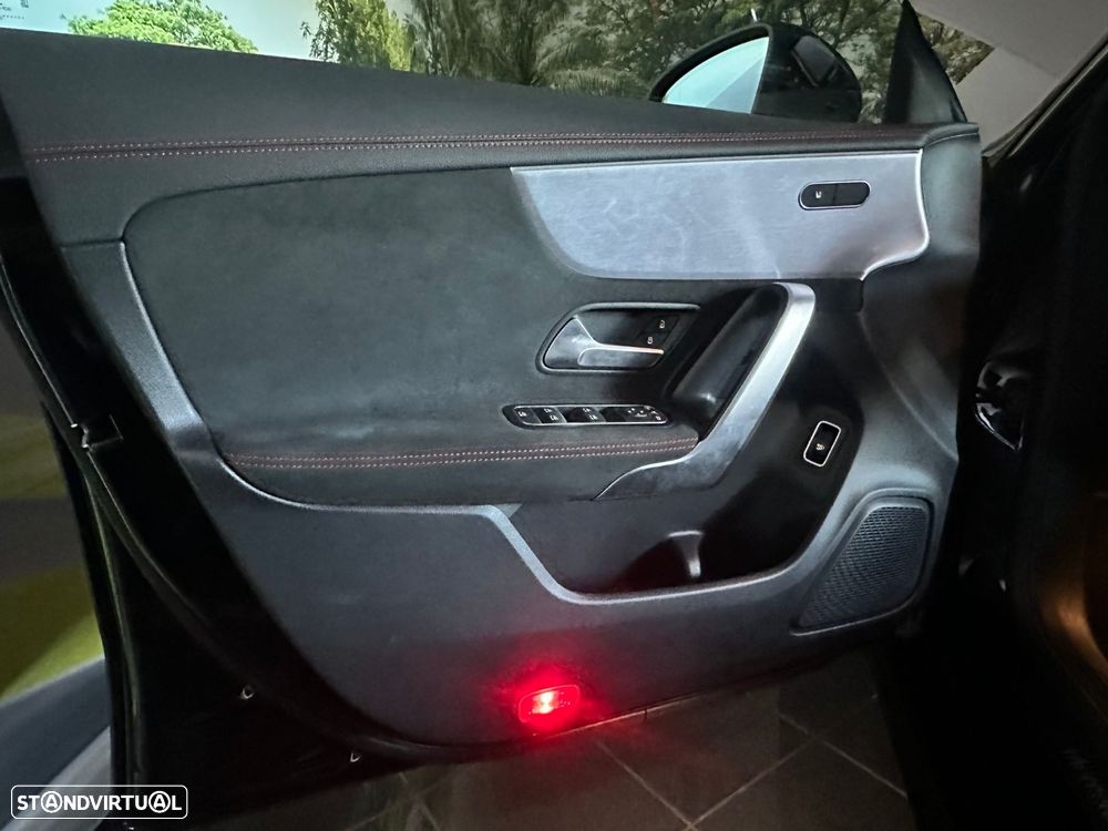 Mercedes-Benz CLA 180 d AMG Line Aut. - 37