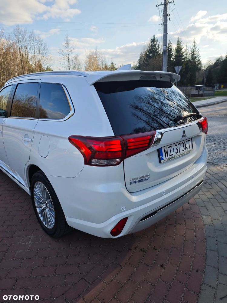 Mitsubishi Outlander Instyle - 11