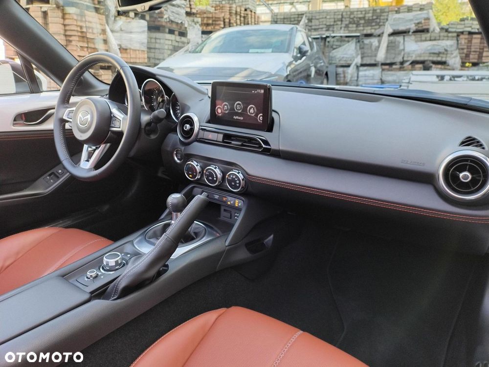 Mazda MX-5 2.0 Kazari i-ELOOP - 28