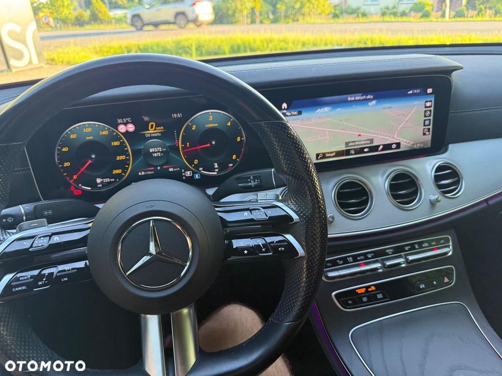 Mercedes-Benz Klasa E 220 d 4-Matic AMG - 37