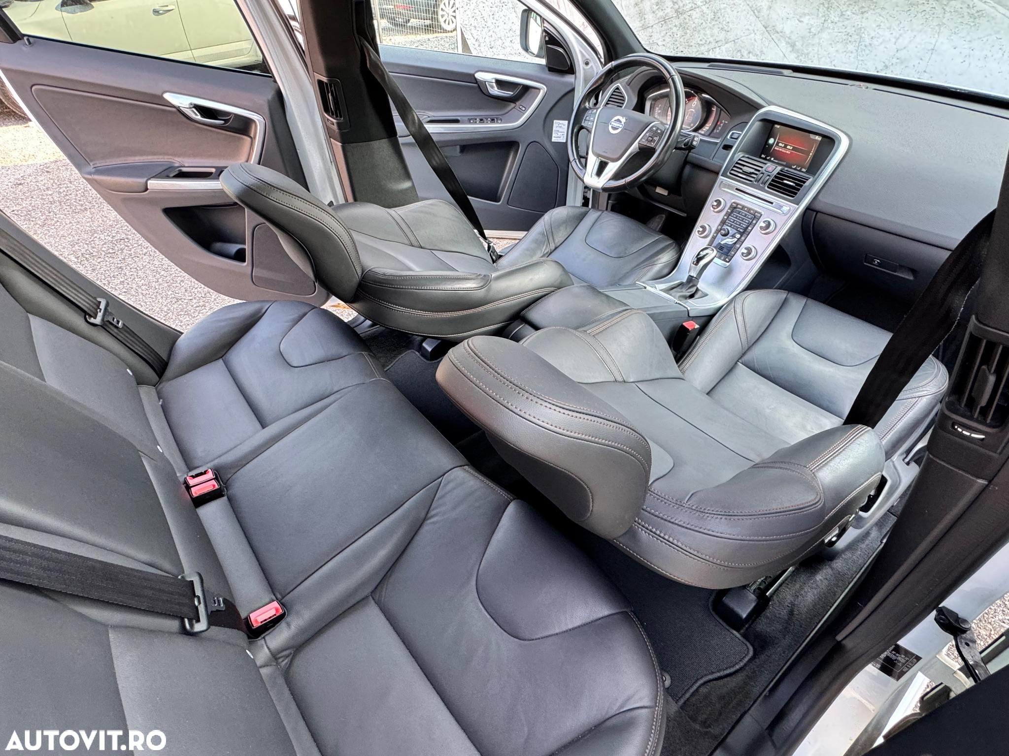 Volvo XC 60 D4 Geartronic Summum - 37