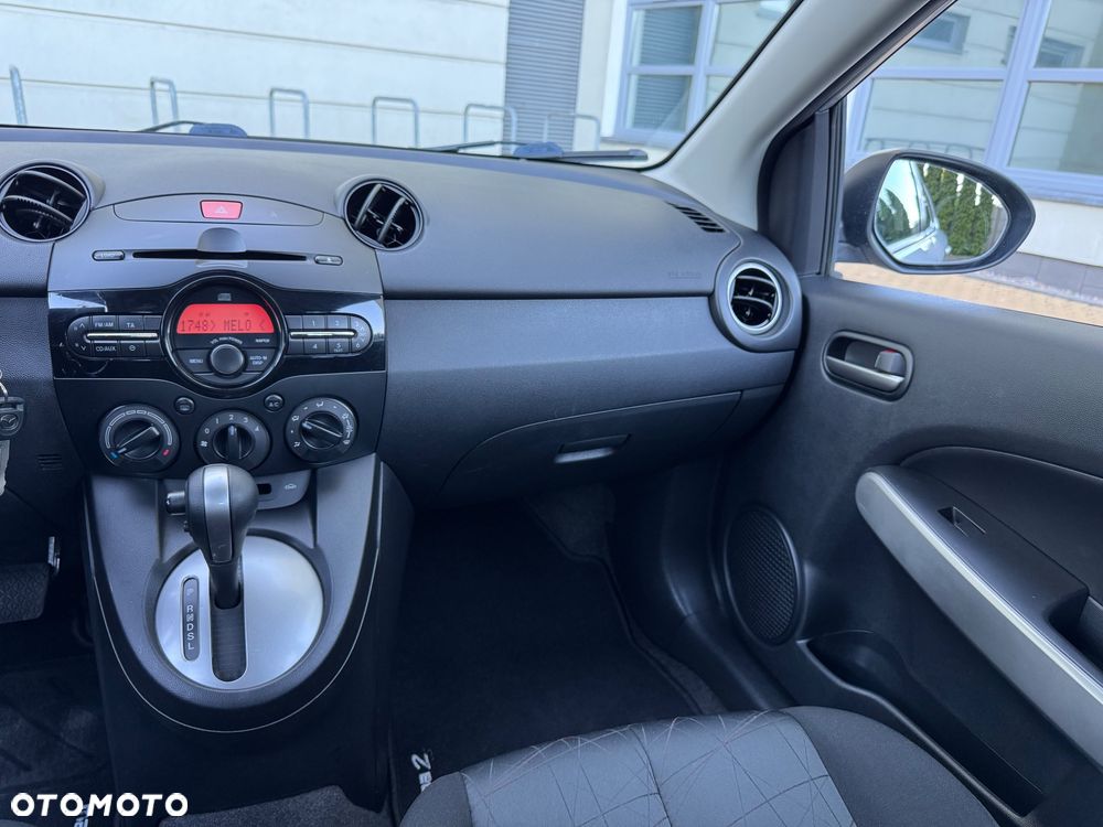 Mazda 2 1.5 Trend & Fun - 28