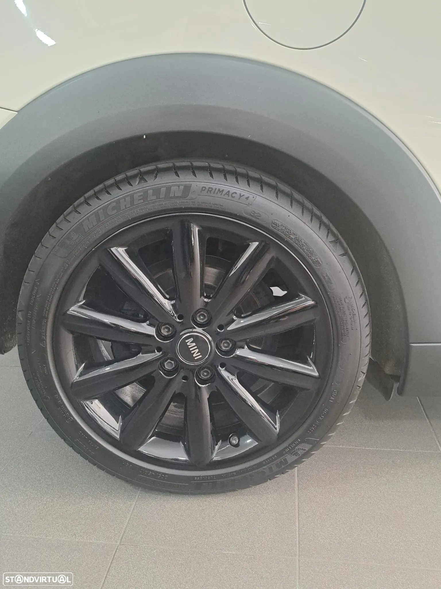 MINI 3 Portas Cooper D - 10
