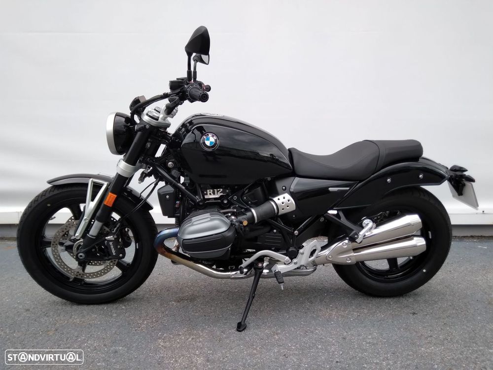 BMW R 12 . - 1