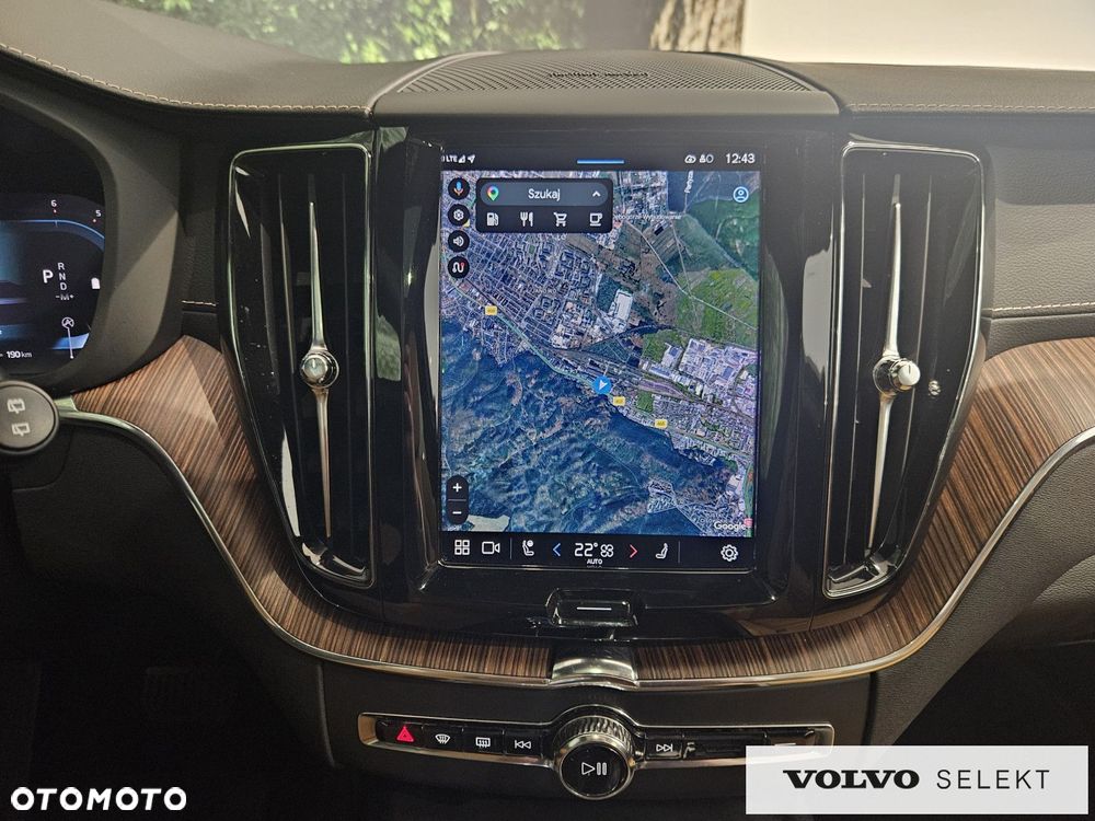 Volvo XC 60 - 22