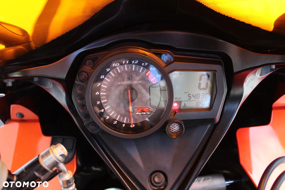 Suzuki GSX-R - 22