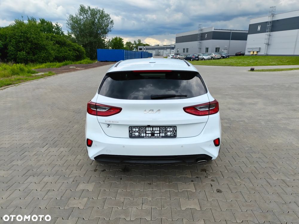 Kia Ceed 1.5 T-GDI Tribute DCT - 5