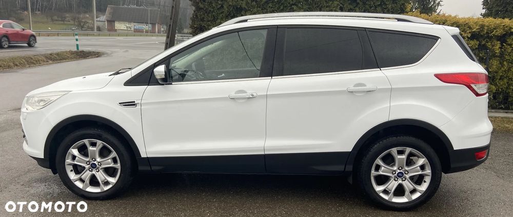 Ford Kuga 2.0 TDCi 4x4 Titanium - 2