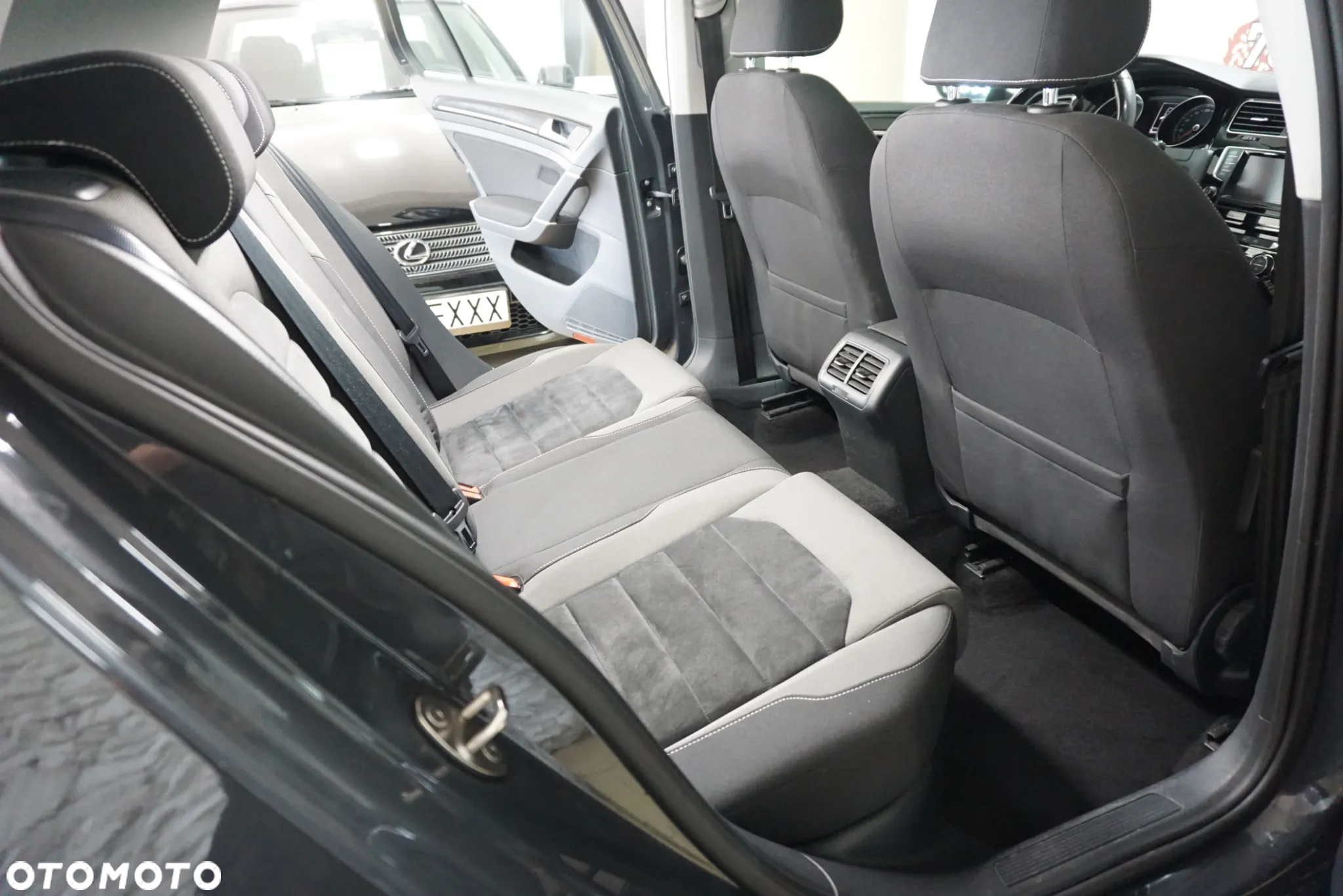Volkswagen Golf VII 1.4 TSI BMT Highline - 20