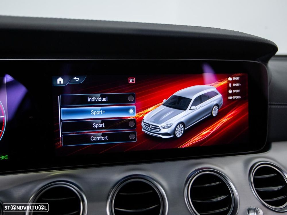 Mercedes-Benz E 220 d AMG 7L - 30