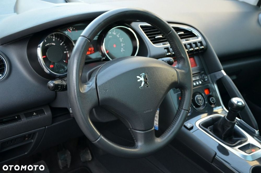 Peugeot 3008 - 25