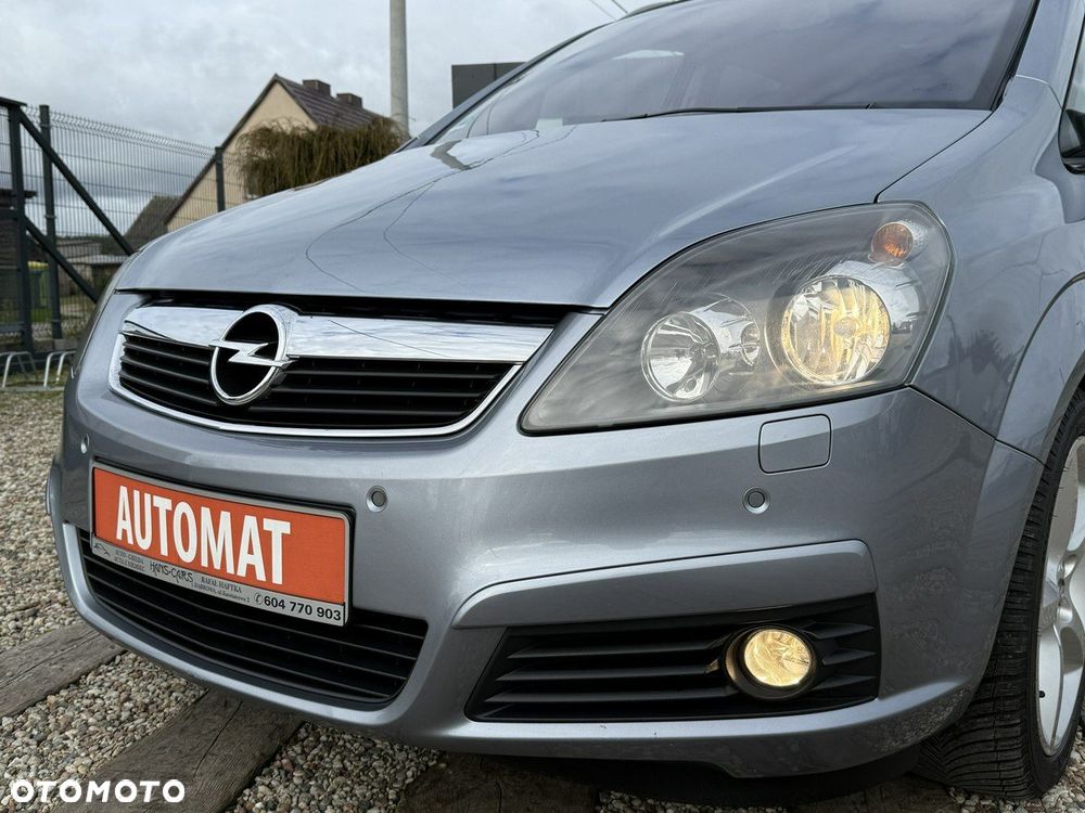 Opel Zafira - 13
