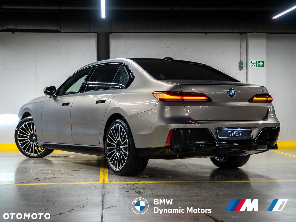 BMW Seria 7 - 6