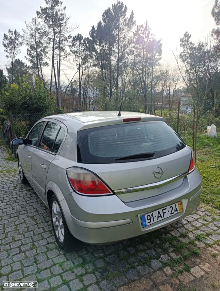 Opel Astra 1.3 CDTI Cosmo - 9