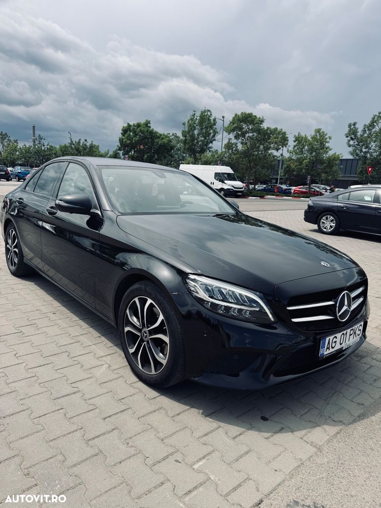 MERCEDES-BENZ C-Class 2019
